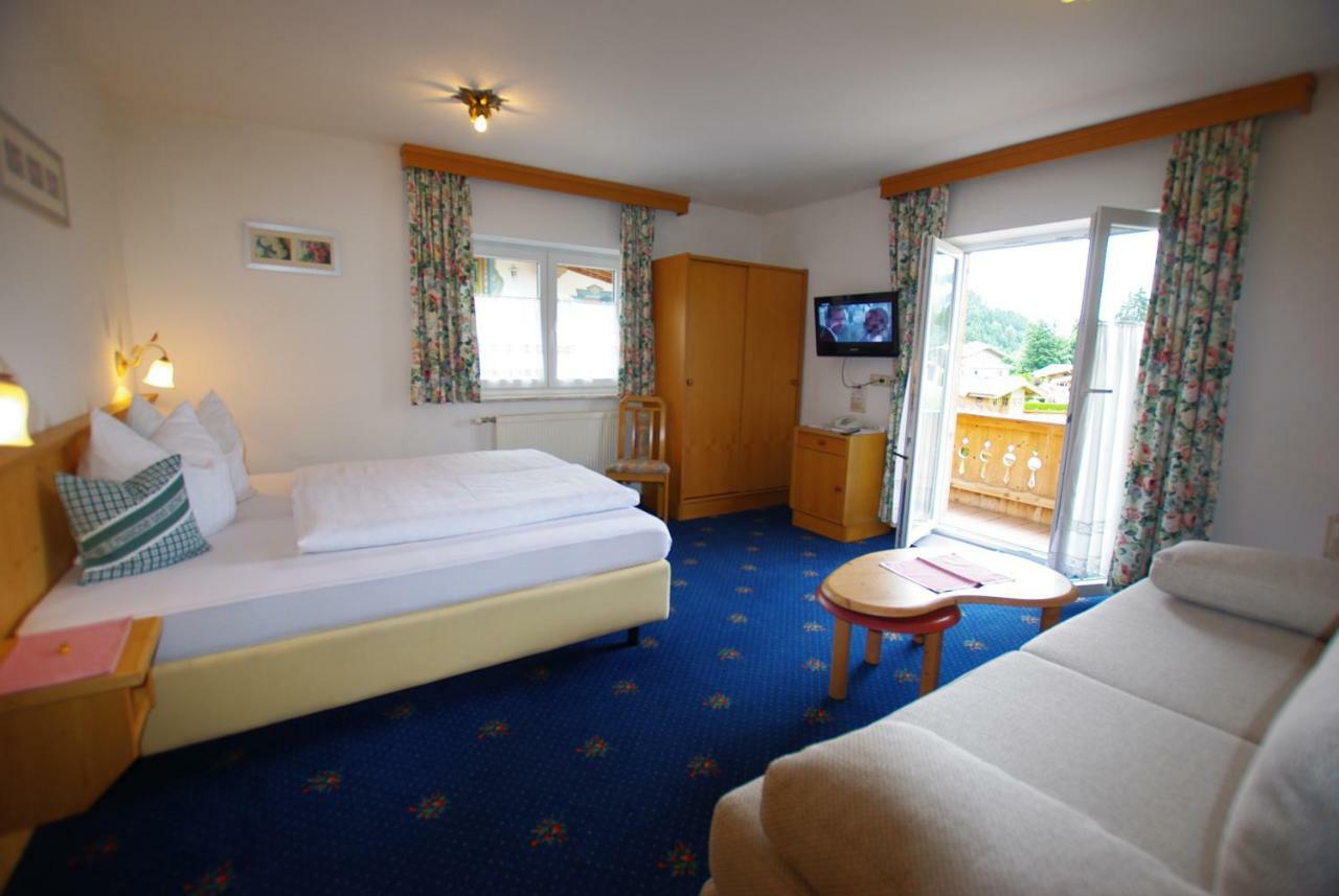 Hotel-Pension Heike Kitzbühel Extérieur photo